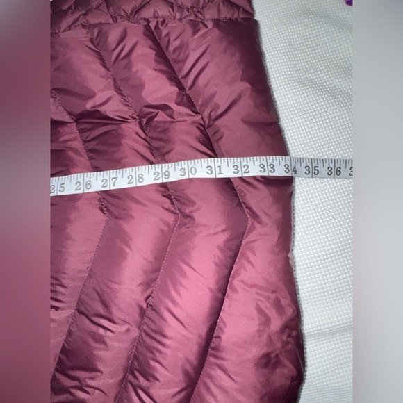 MICHAEL KORS Asymmetrical Packable Down Puffer Coat - Picture 10 of 16